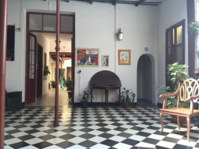 Отель Posada Casa de Borgoña  Сальта